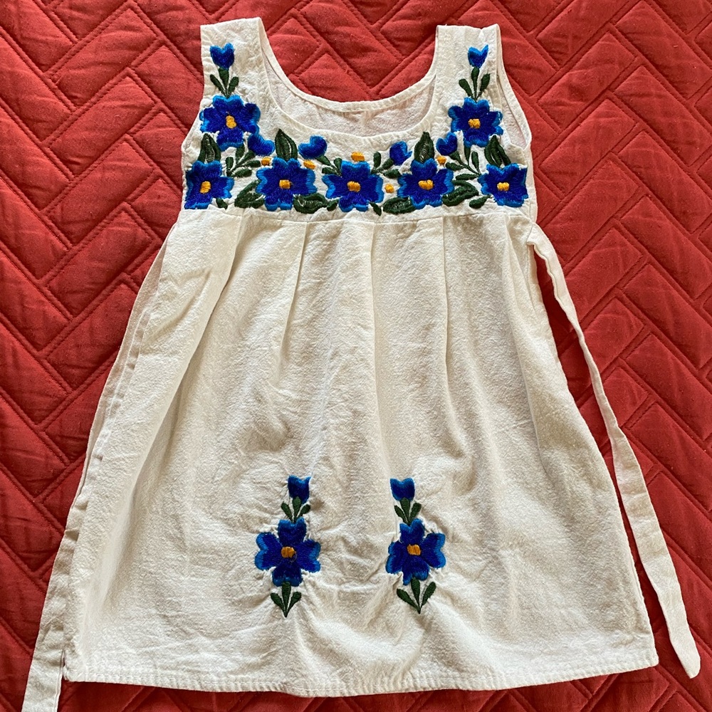 NWOT gorgeous flowered dress from Mexico